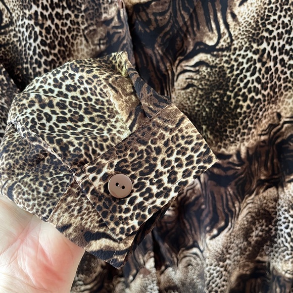 Vintage KAKTUS Animal Print Button Down 🤎🖤 - Picture 5 of 9